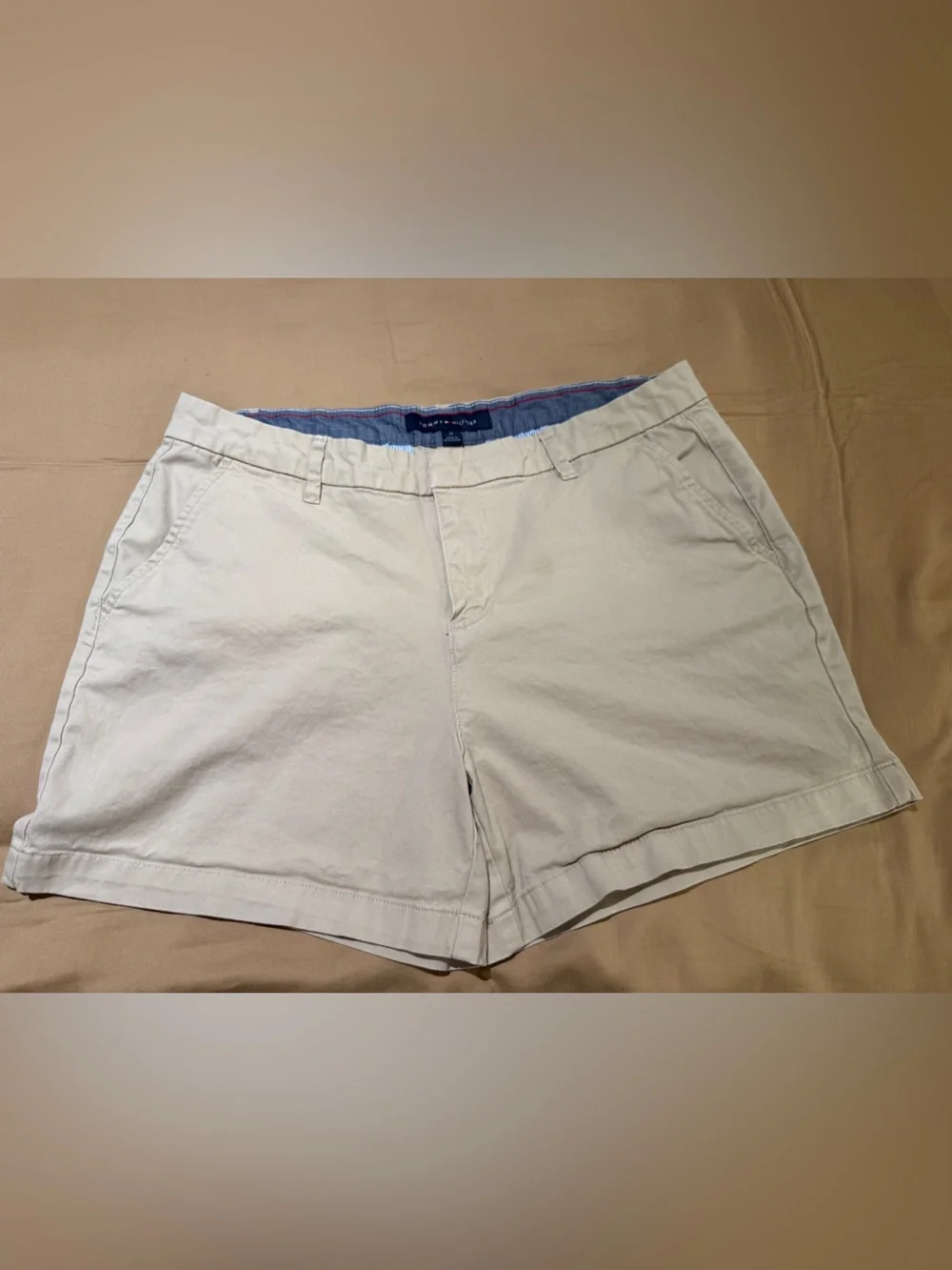 Tommy Hilfiger Cream Shorts - Picture 2 of 4